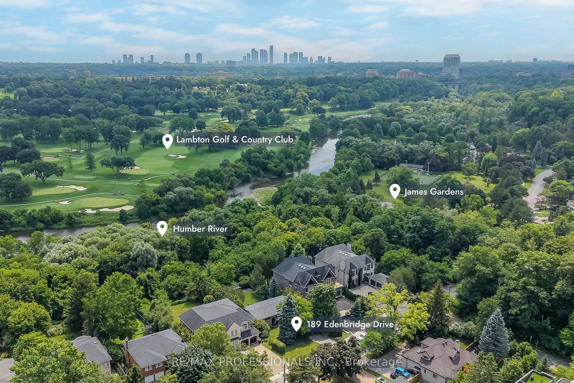Photo 40 of 189 Edenbridge Drive, Etobicoke, Edenbridge-Humber Valley — HOMEH