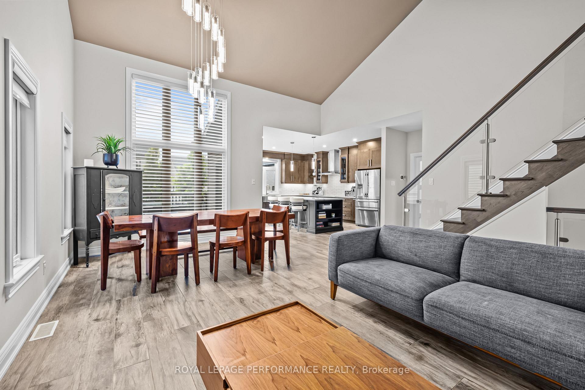 Photo 9 of 441 Bruges Street, Russell, Embrun — HOMEH