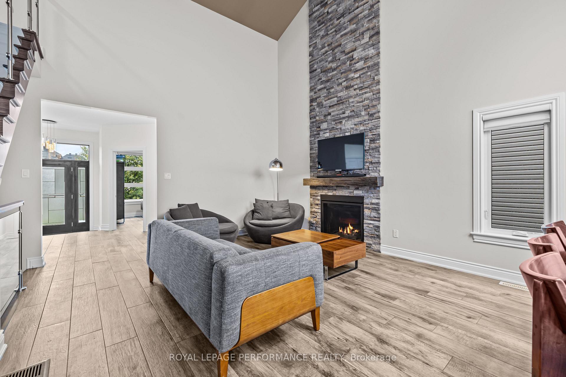 Photo 10 of 441 Bruges Street, Russell, Embrun — HOMEH