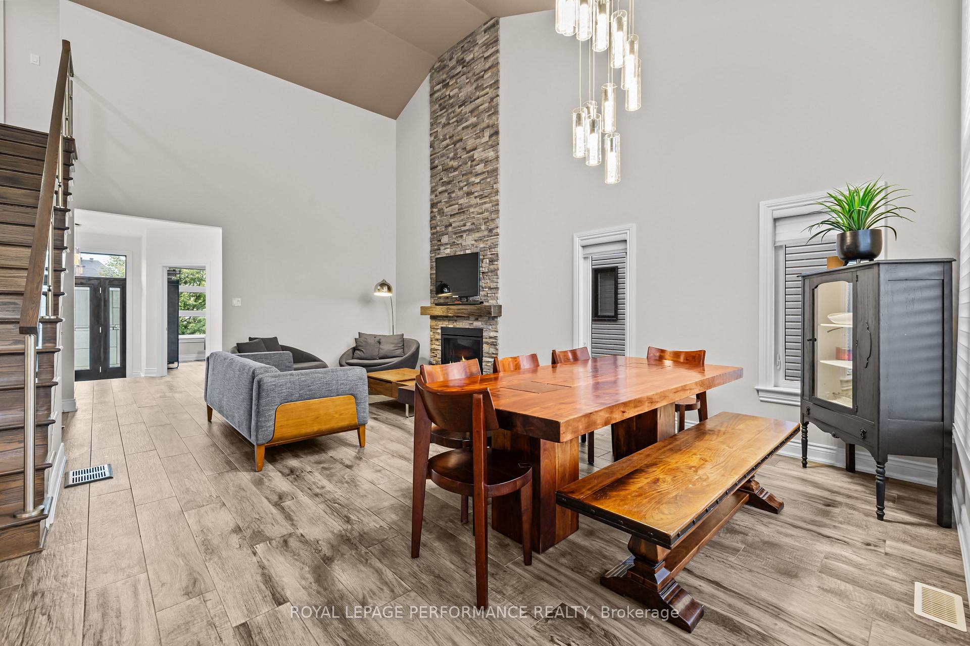 Photo 11 of 441 Bruges Street, Russell, Embrun — HOMEH