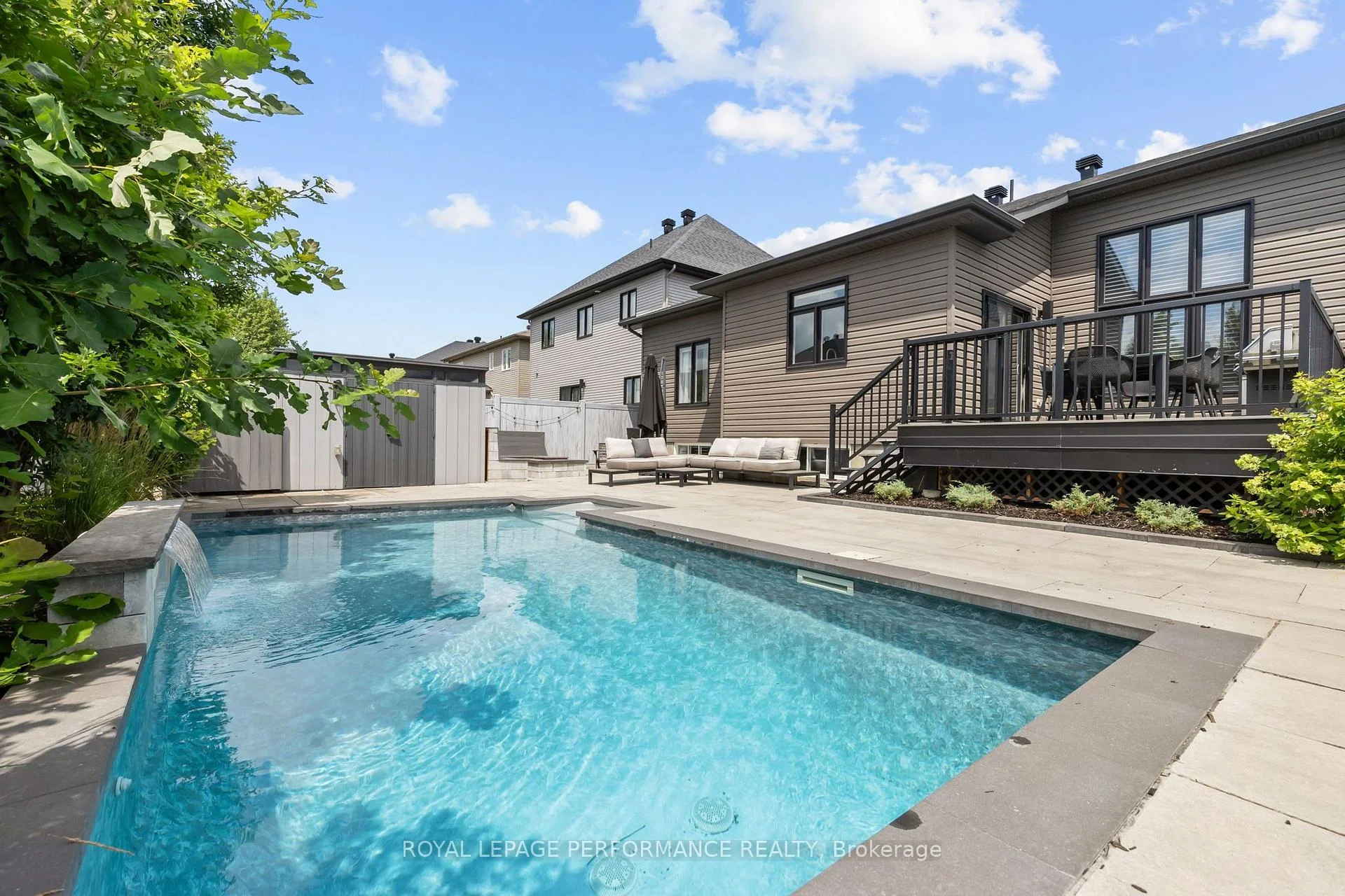 Photo 41 of 441 Bruges Street, Russell, Embrun — HOMEH