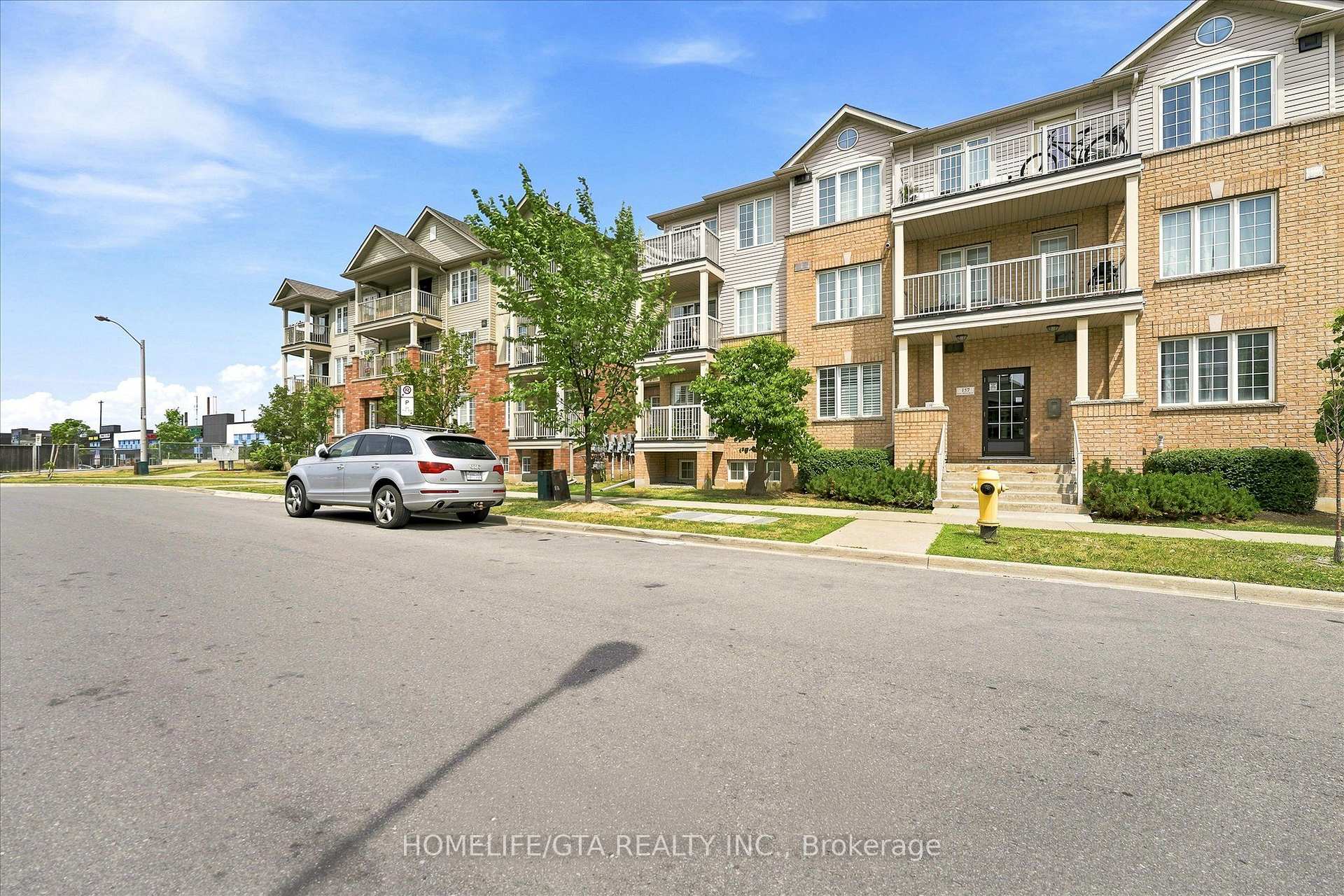 Photo 7 of Unit 3, 157 Isaac Devins Boulevard, North York, Humberlea-Pelmo Park — HOMEH