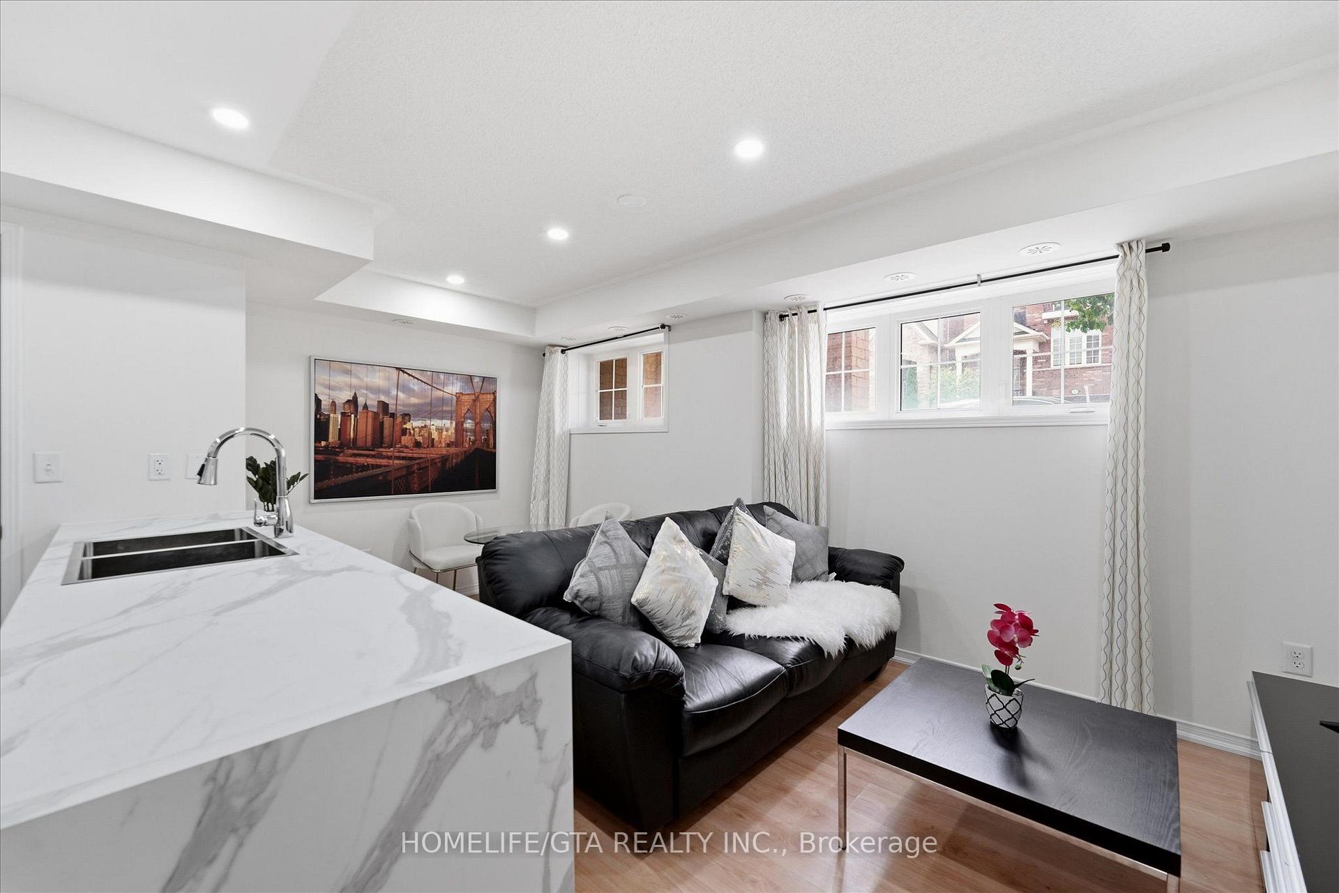Photo 12 of Unit 3, 157 Isaac Devins Boulevard, North York, Humberlea-Pelmo Park — HOMEH
