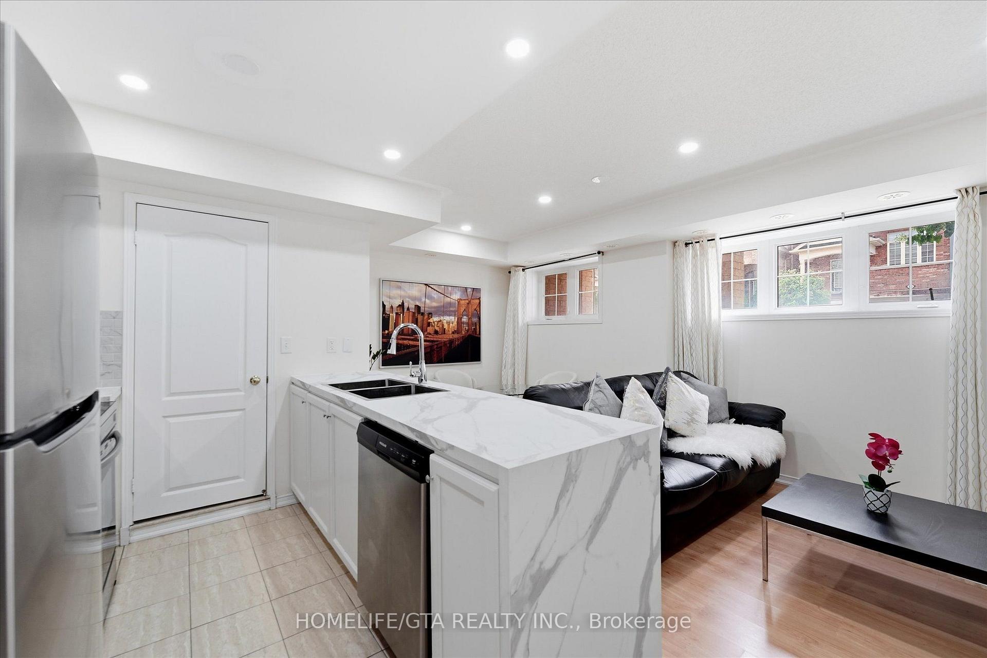 Photo 18 of Unit 3, 157 Isaac Devins Boulevard, North York, Humberlea-Pelmo Park — HOMEH