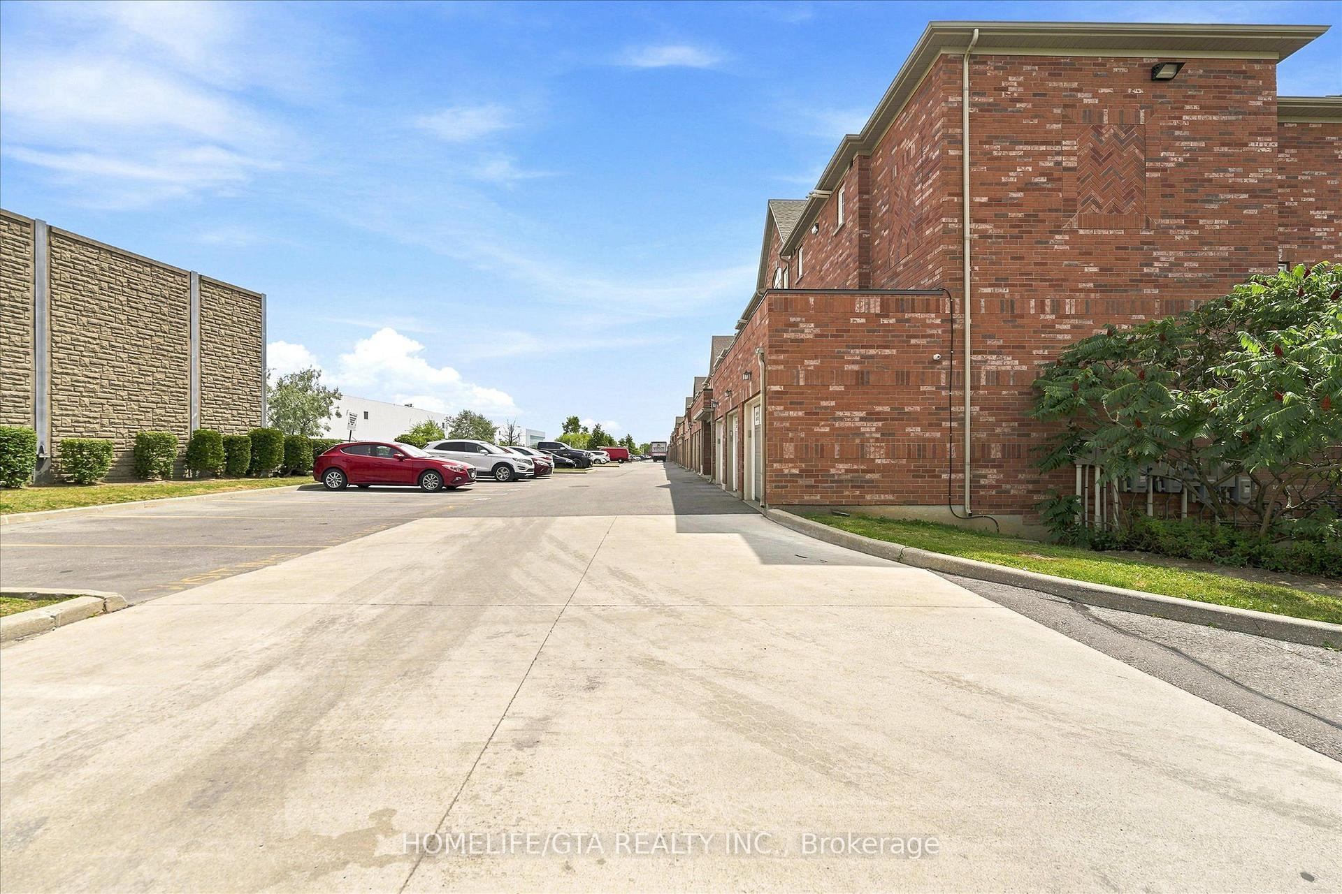 Photo 28 of Unit 3, 157 Isaac Devins Boulevard, North York, Humberlea-Pelmo Park — HOMEH