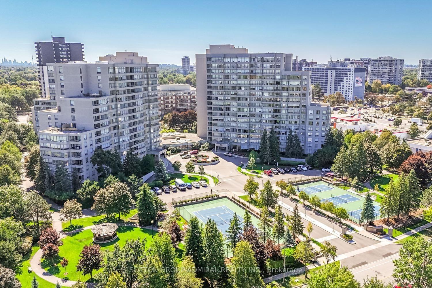 Photo 1 of Unit 604, 7 Townsgate Drive, Vaughan, Crestwood-Springfarm-Yorkhill — HOMEH