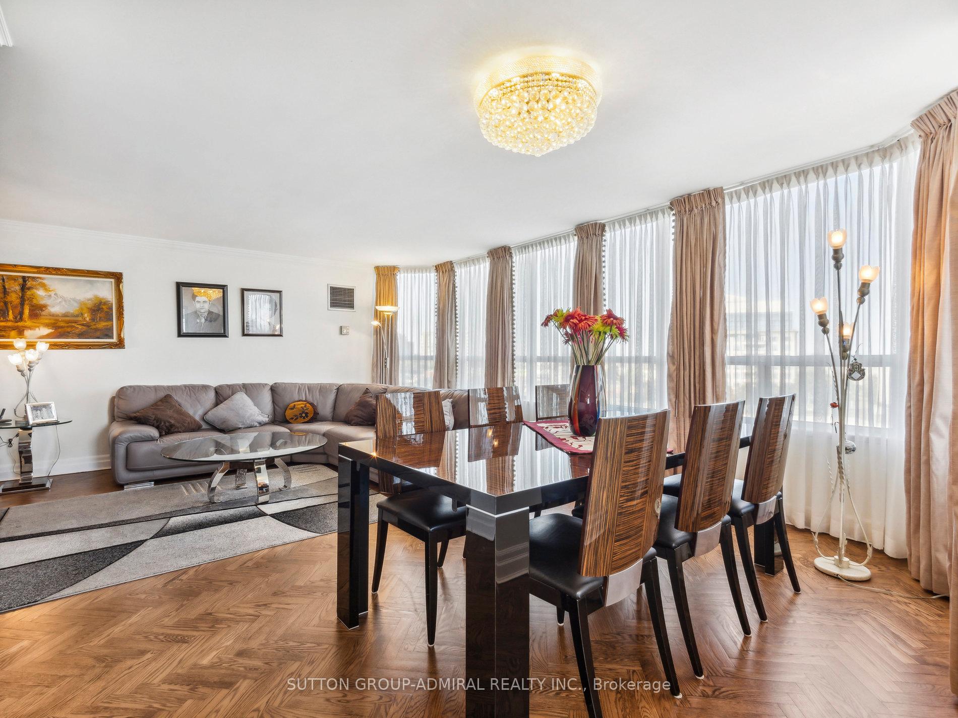 Photo 6 of Unit 604, 7 Townsgate Drive, Vaughan, Crestwood-Springfarm-Yorkhill — HOMEH