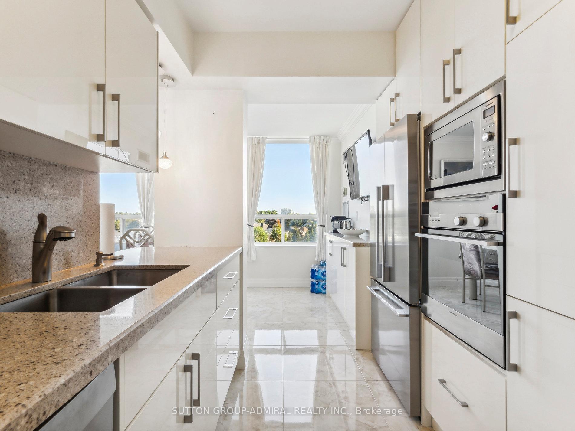 Photo 10 of Unit 604, 7 Townsgate Drive, Vaughan, Crestwood-Springfarm-Yorkhill — HOMEH