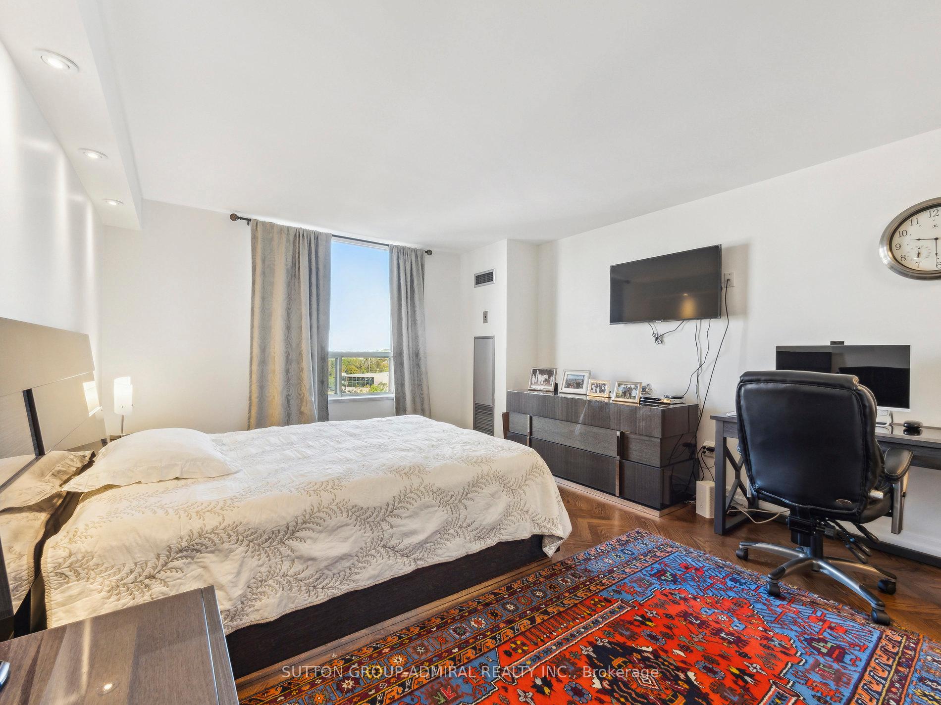 Photo 14 of Unit 604, 7 Townsgate Drive, Vaughan, Crestwood-Springfarm-Yorkhill — HOMEH
