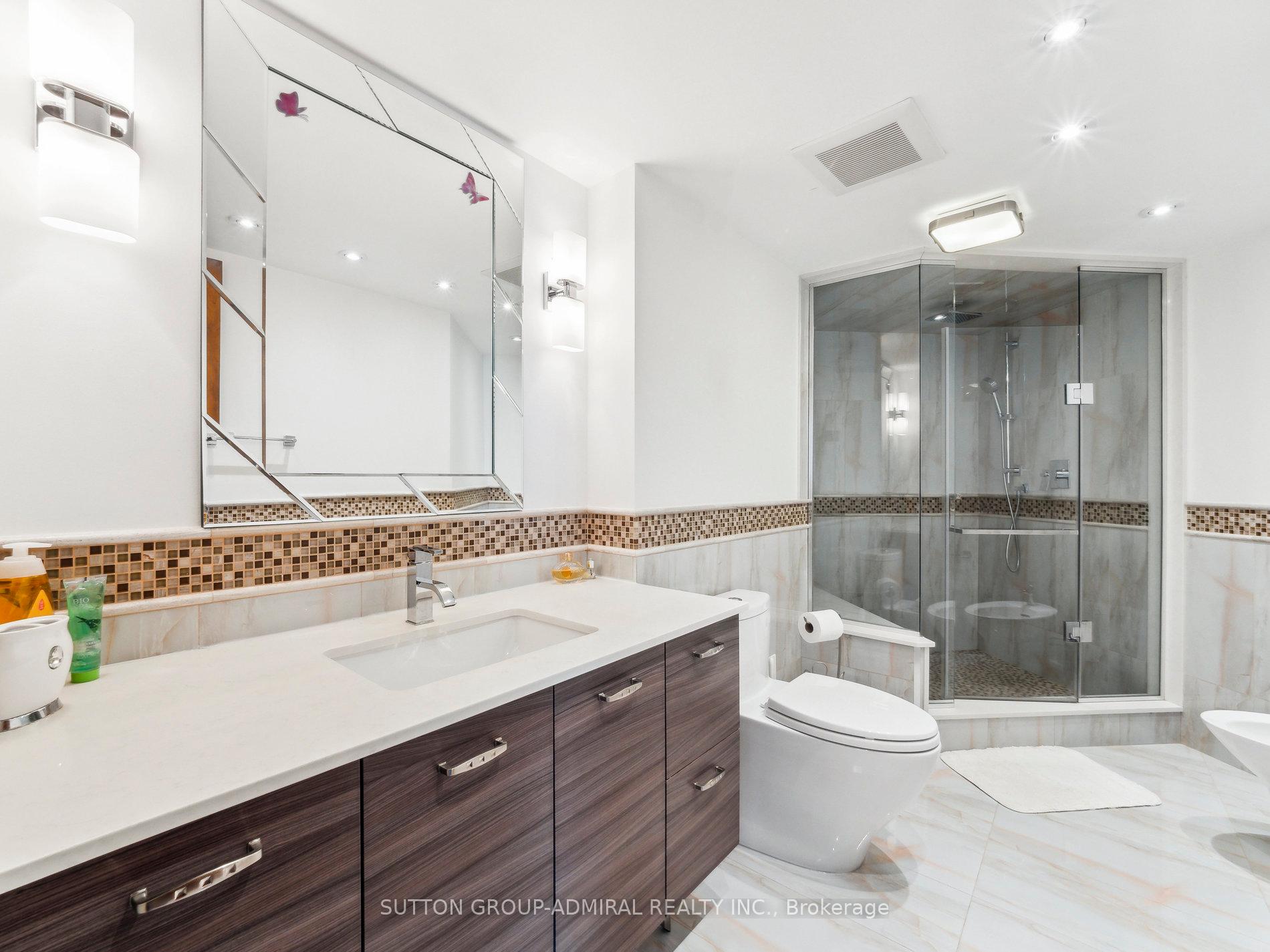 Photo 15 of Unit 604, 7 Townsgate Drive, Vaughan, Crestwood-Springfarm-Yorkhill — HOMEH