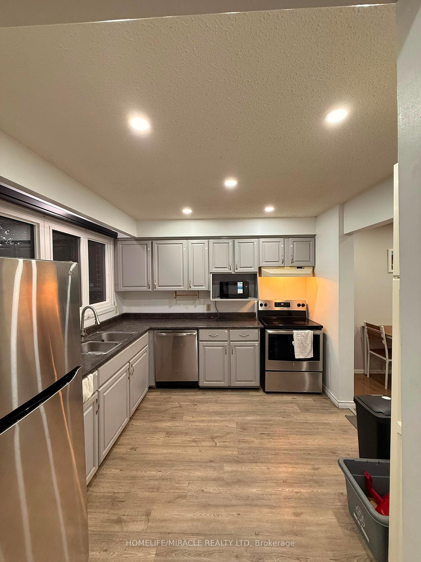 Photo 7 of Unit 48, 115 Wright Crescent, Kingston, Central City East — HOMEH