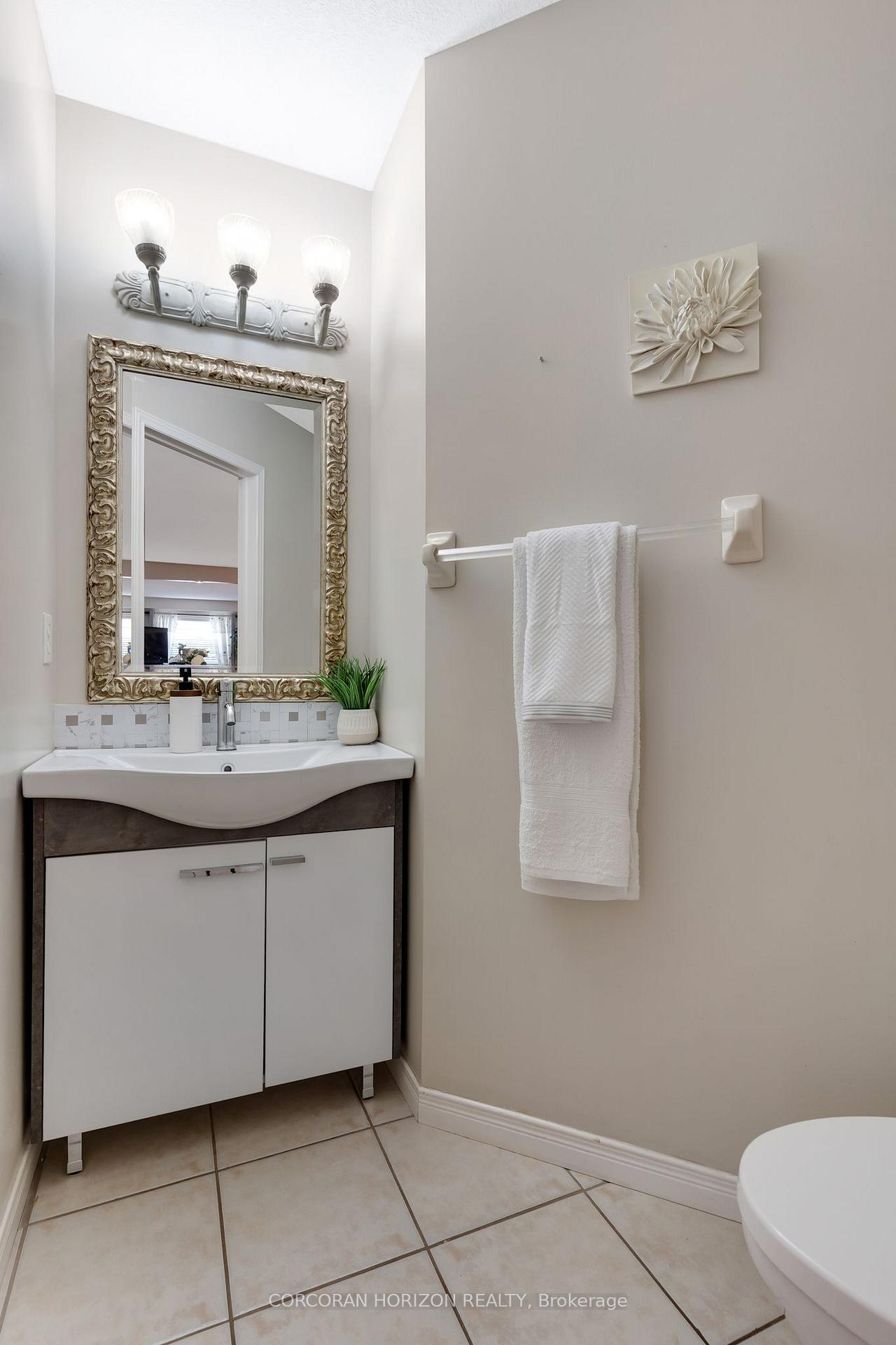 Photo 6 of 913 Copper Leaf Crescent, Kitchener, Trussler — HOMEH