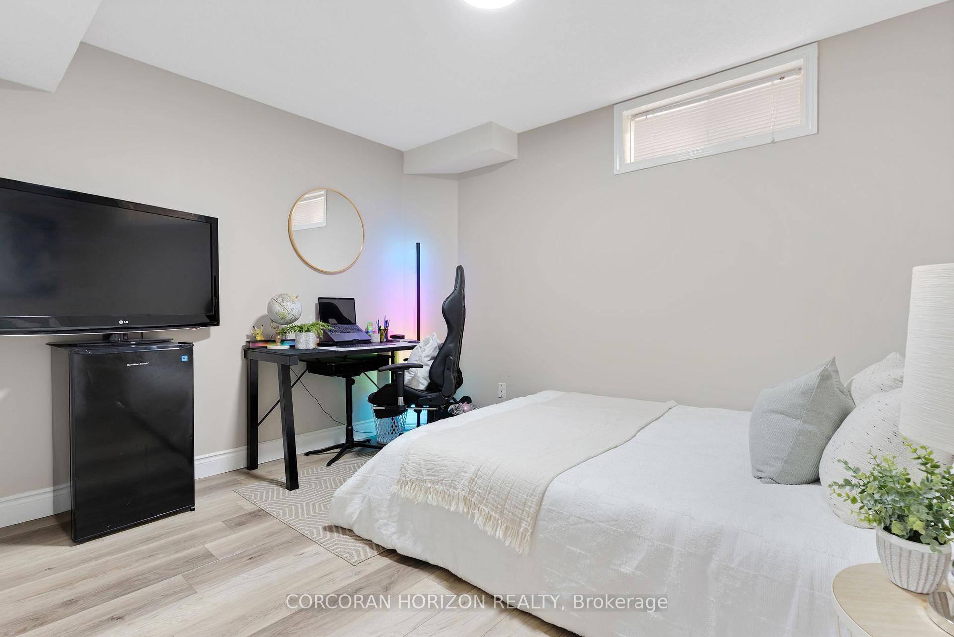 Photo 44 of 913 Copper Leaf Crescent, Kitchener, Trussler — HOMEH