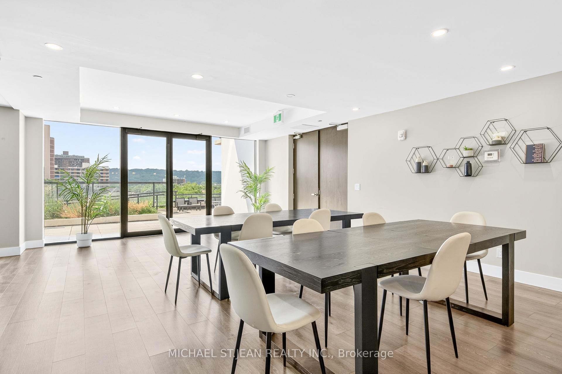 Photo 40 of Unit 1302, 15 Queen Street S, Hamilton, Central — HOMEH