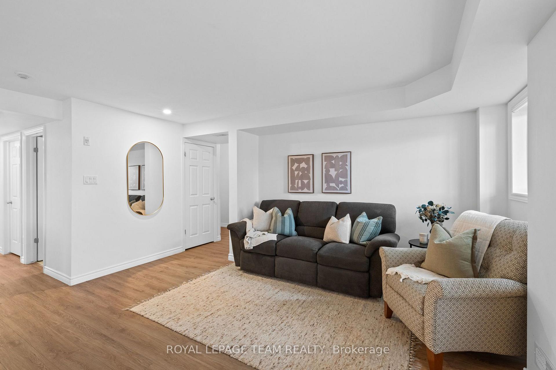 Photo 16 of Unit 2, 313 Cresthaven Drive, Ottawa, Barrhaven East — HOMEH