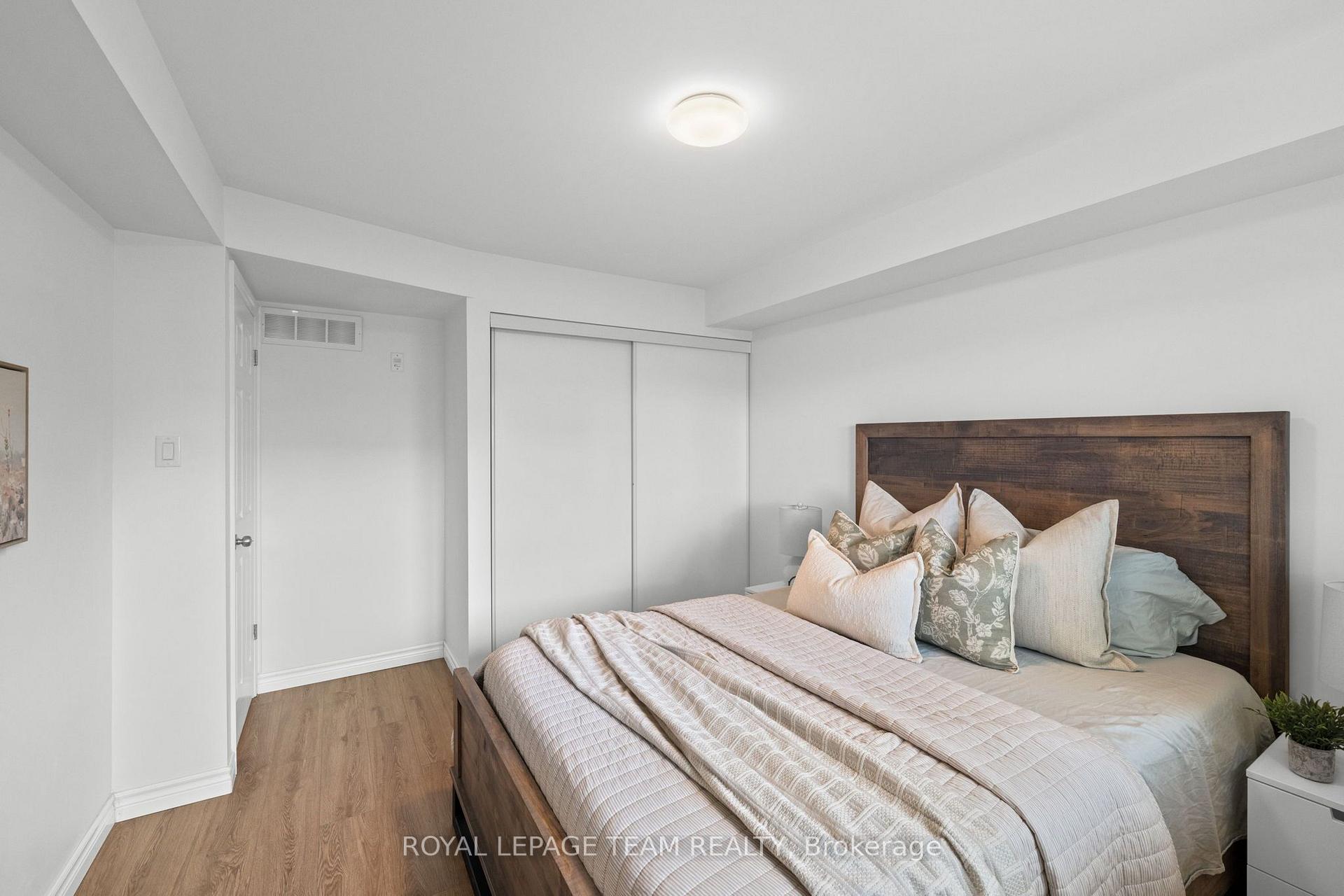 Photo 30 of Unit 2, 313 Cresthaven Drive, Ottawa, Barrhaven East — HOMEH