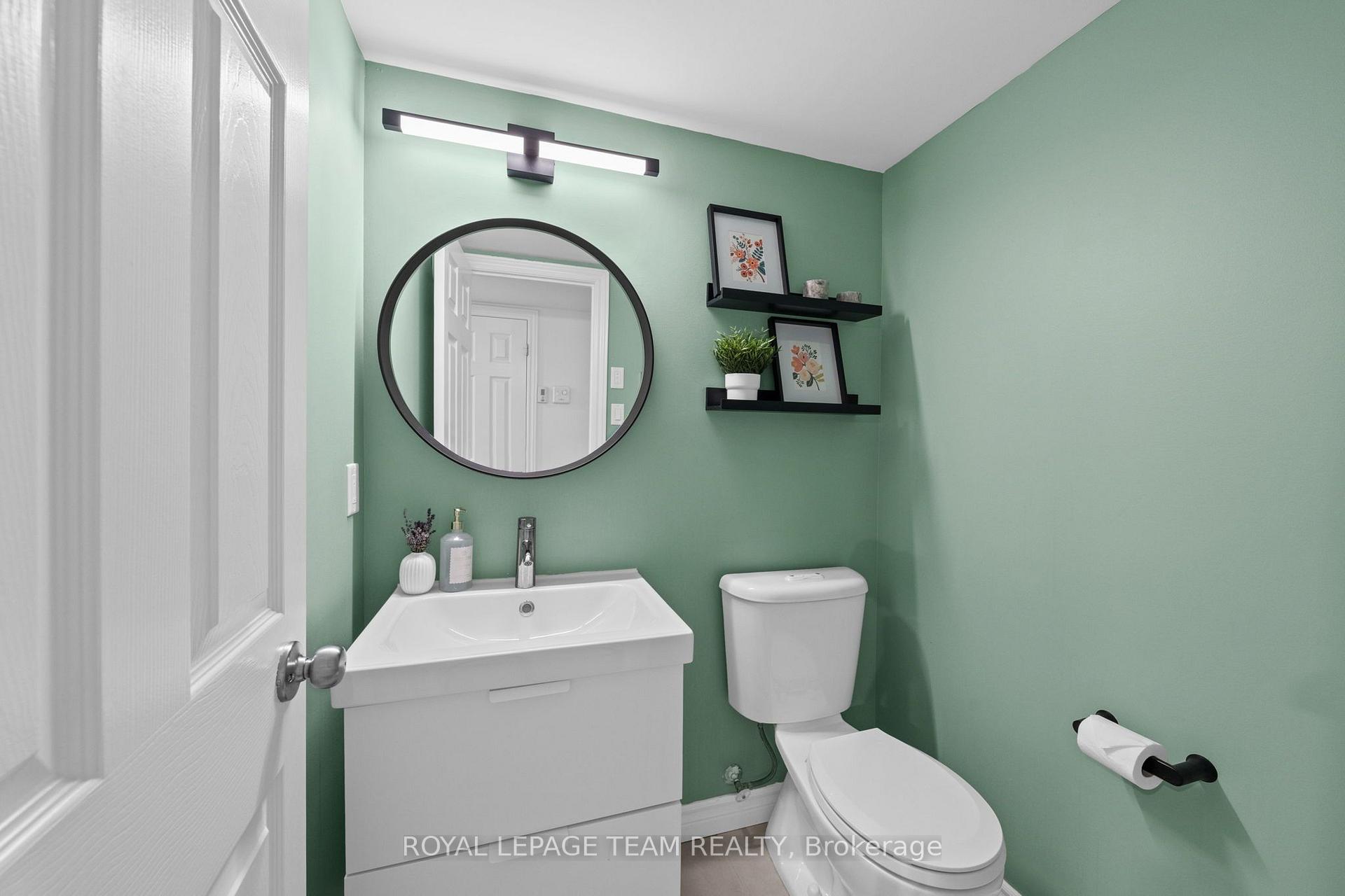 Photo 38 of Unit 2, 313 Cresthaven Drive, Ottawa, Barrhaven East — HOMEH