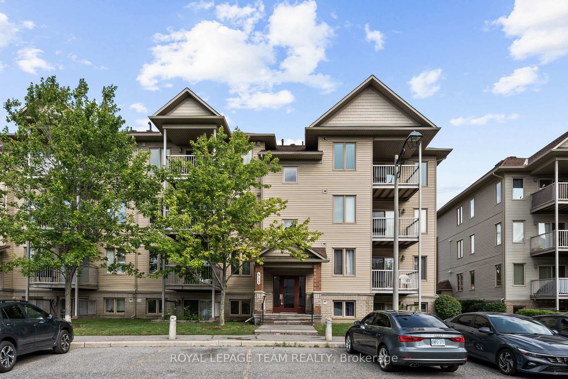 Photo 42 of Unit 2, 313 Cresthaven Drive, Ottawa, Barrhaven East — HOMEH