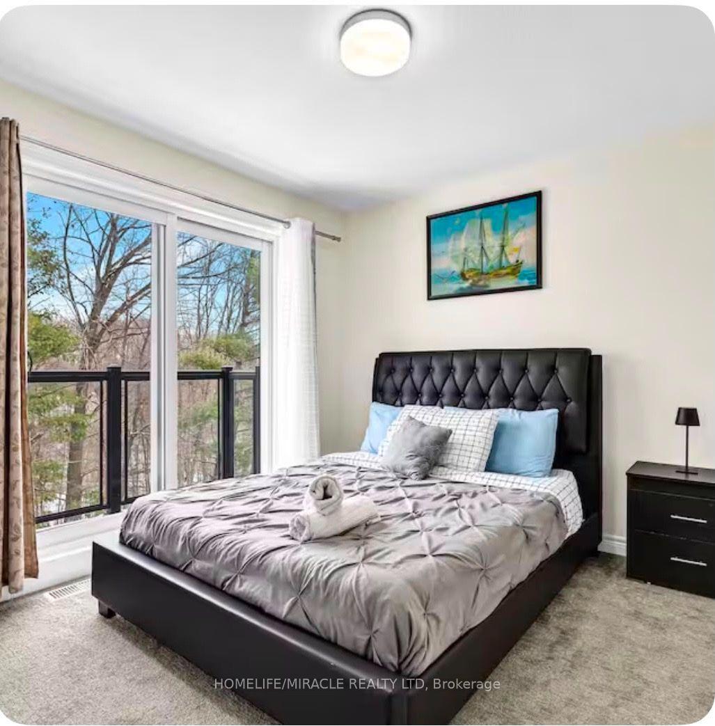 Photo 2 of 27 Folcroft Street, Brampton, Credit Valley — HOMEH