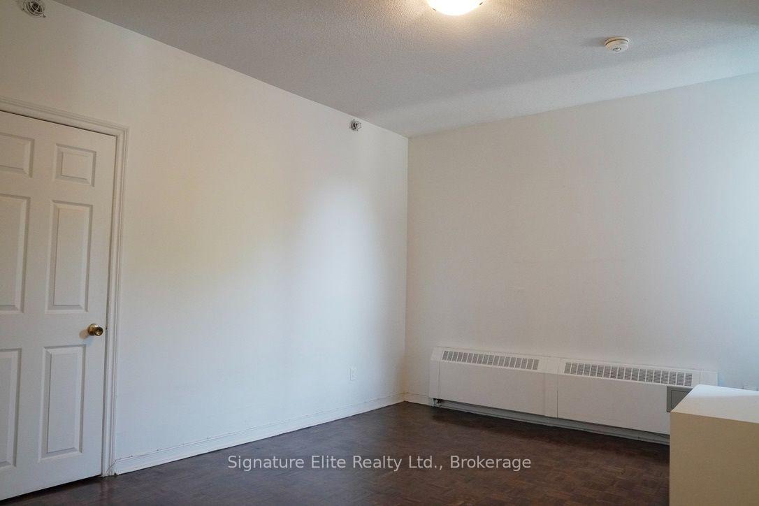 Photo 7 of Unit 2, 529 Danforth Avenue, Toronto, North Riverdale — HOMEH