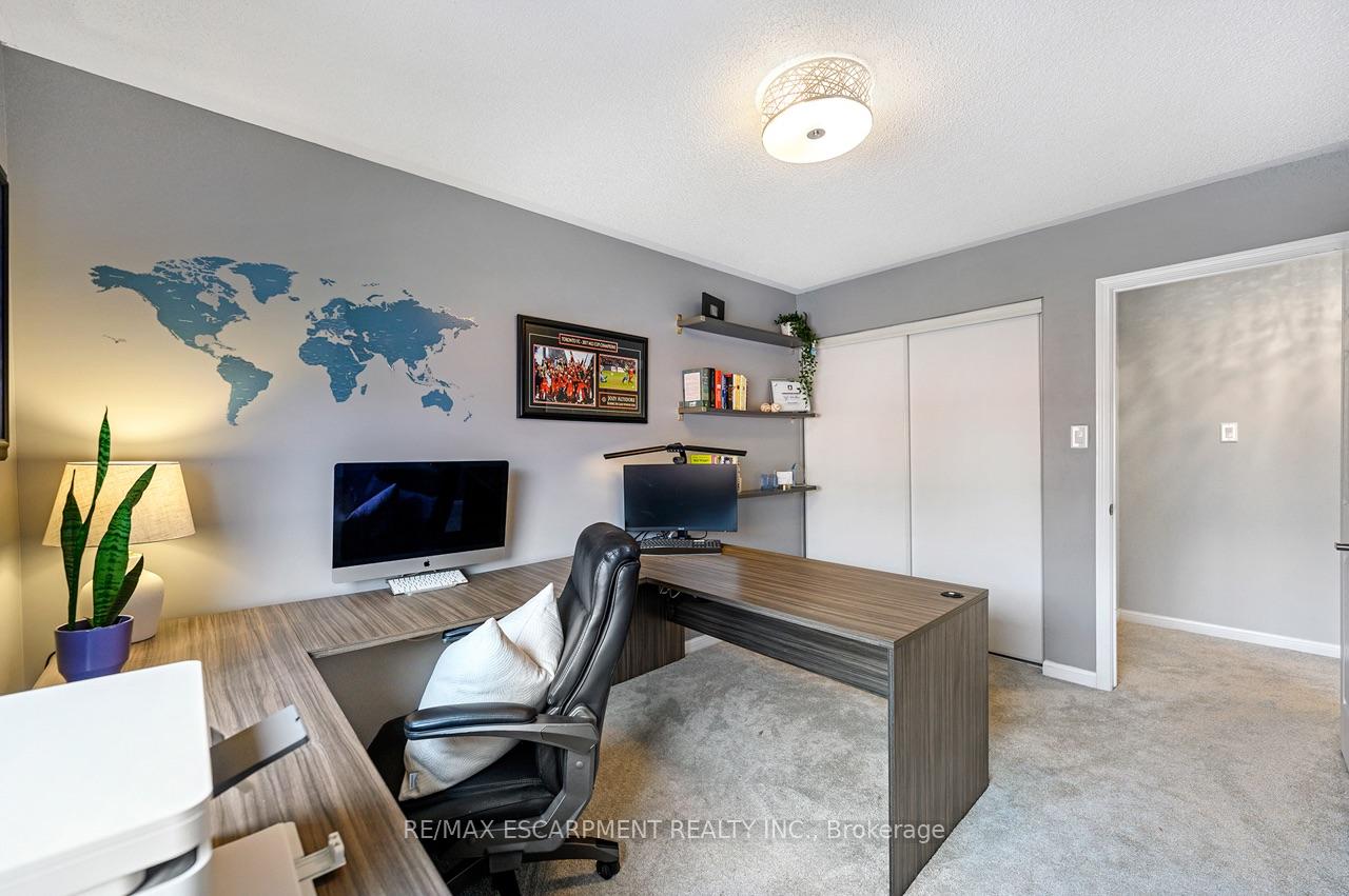 Photo 24 of 625 Gervais Terrace, Milton, Coates — HOMEH