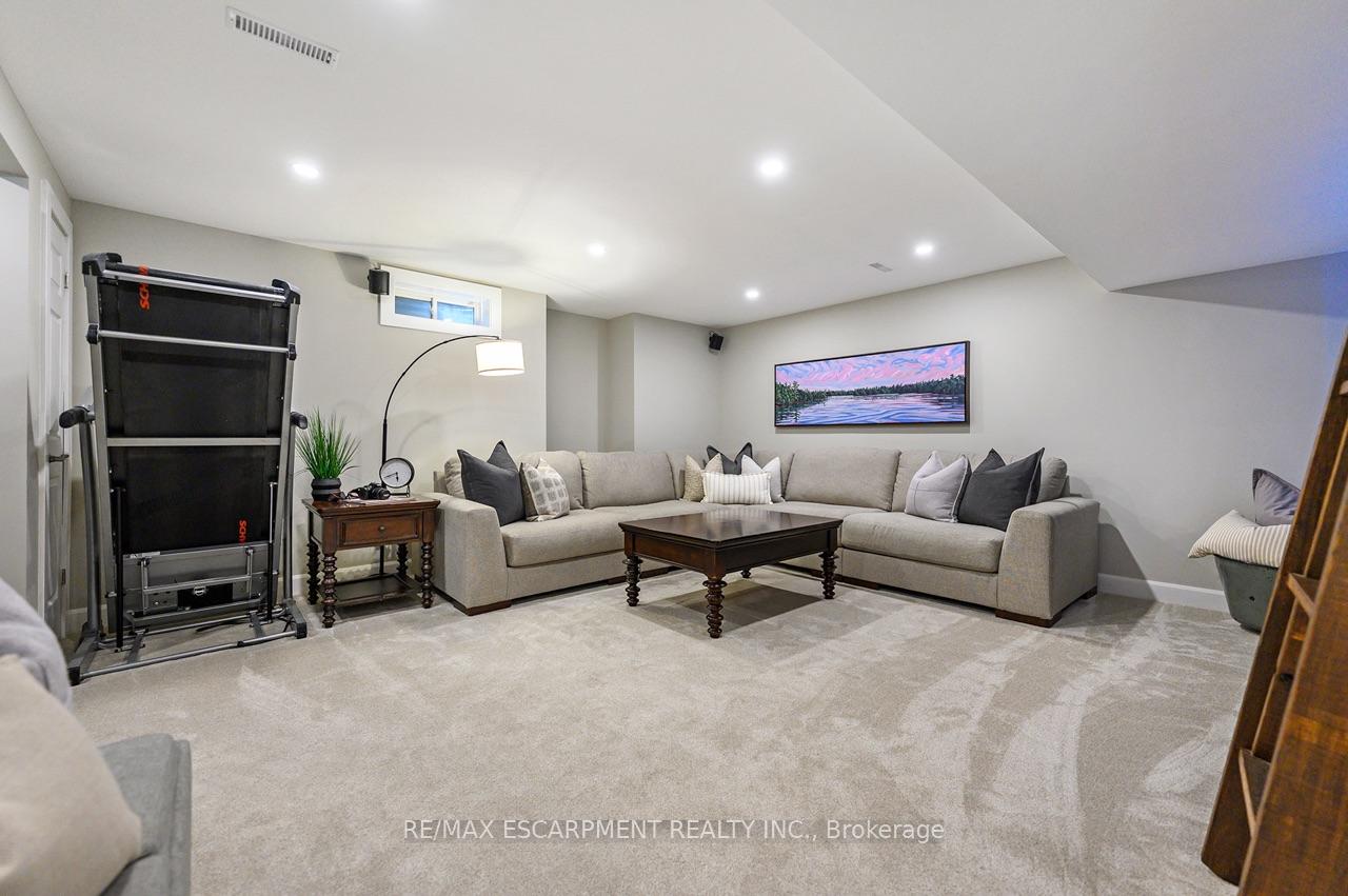 Photo 27 of 625 Gervais Terrace, Milton, Coates — HOMEH