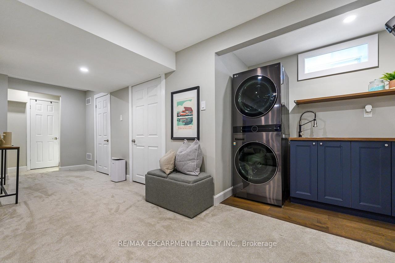 Photo 31 of 625 Gervais Terrace, Milton, Coates — HOMEH