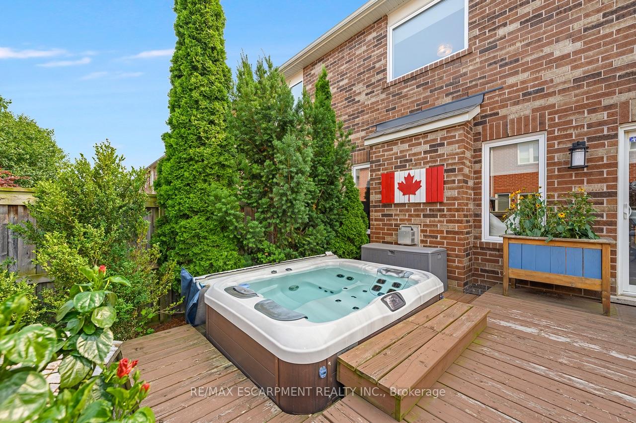 Photo 37 of 625 Gervais Terrace, Milton, Coates — HOMEH