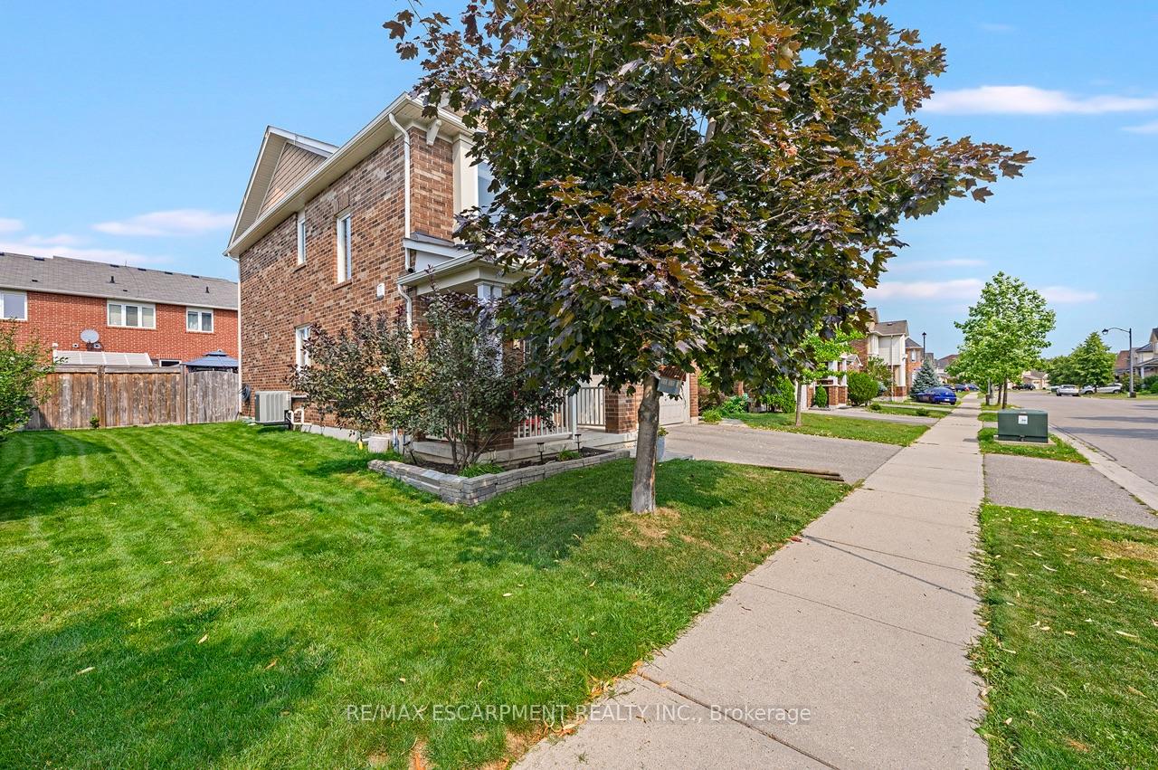 Photo 41 of 625 Gervais Terrace, Milton, Coates — HOMEH