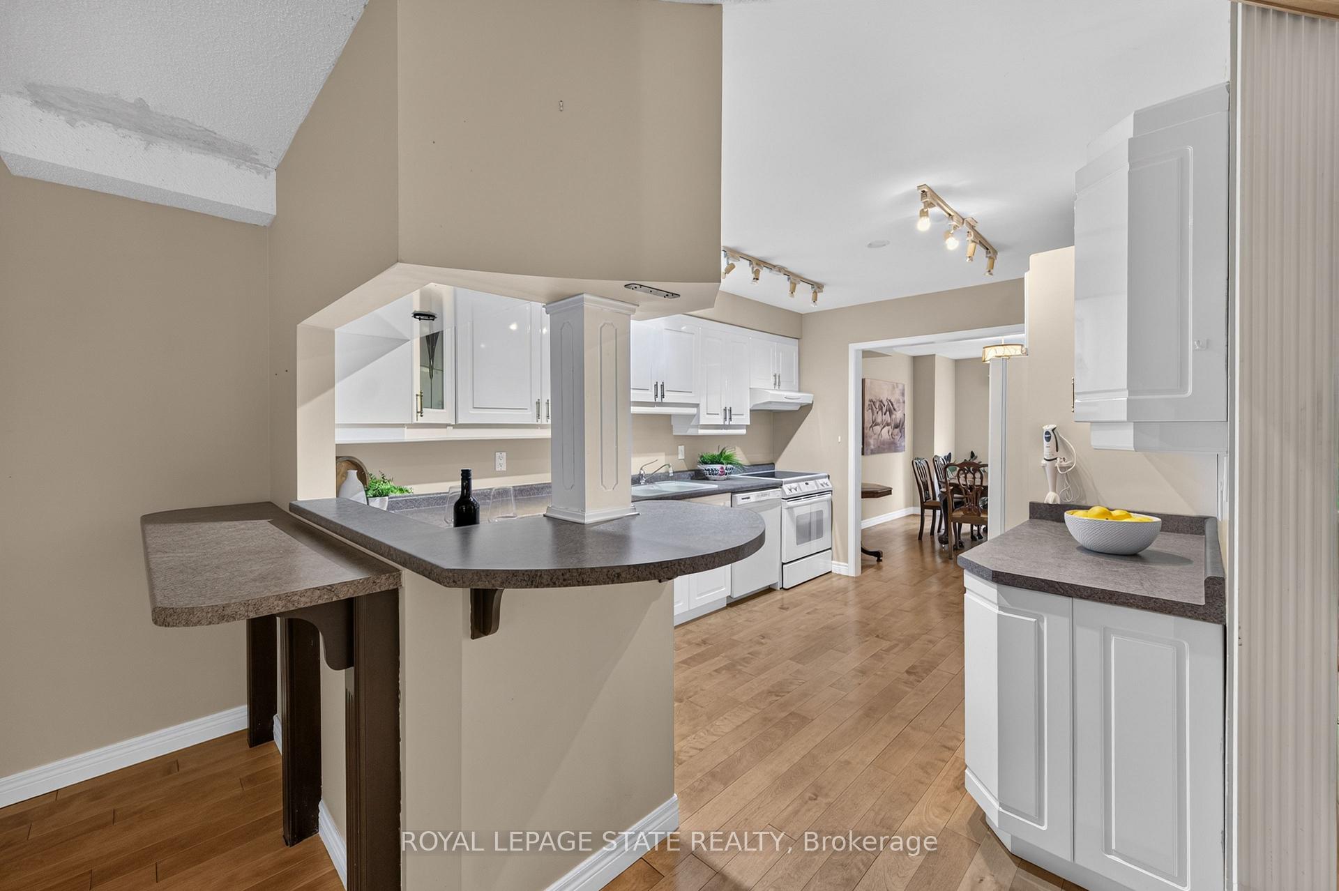 Photo 19 of Unit 11, 151 Mcniven Road, Hamilton, Ancaster — HOMEH