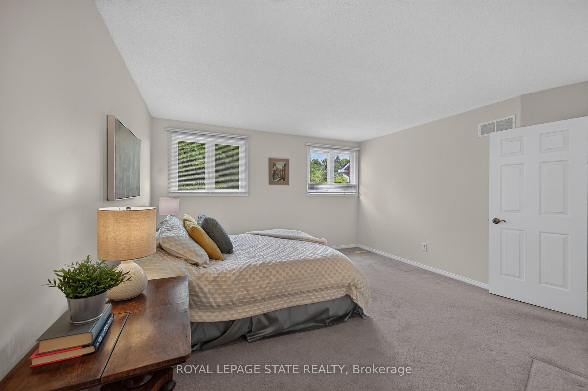 Photo 32 of Unit 11, 151 Mcniven Road, Hamilton, Ancaster — HOMEH