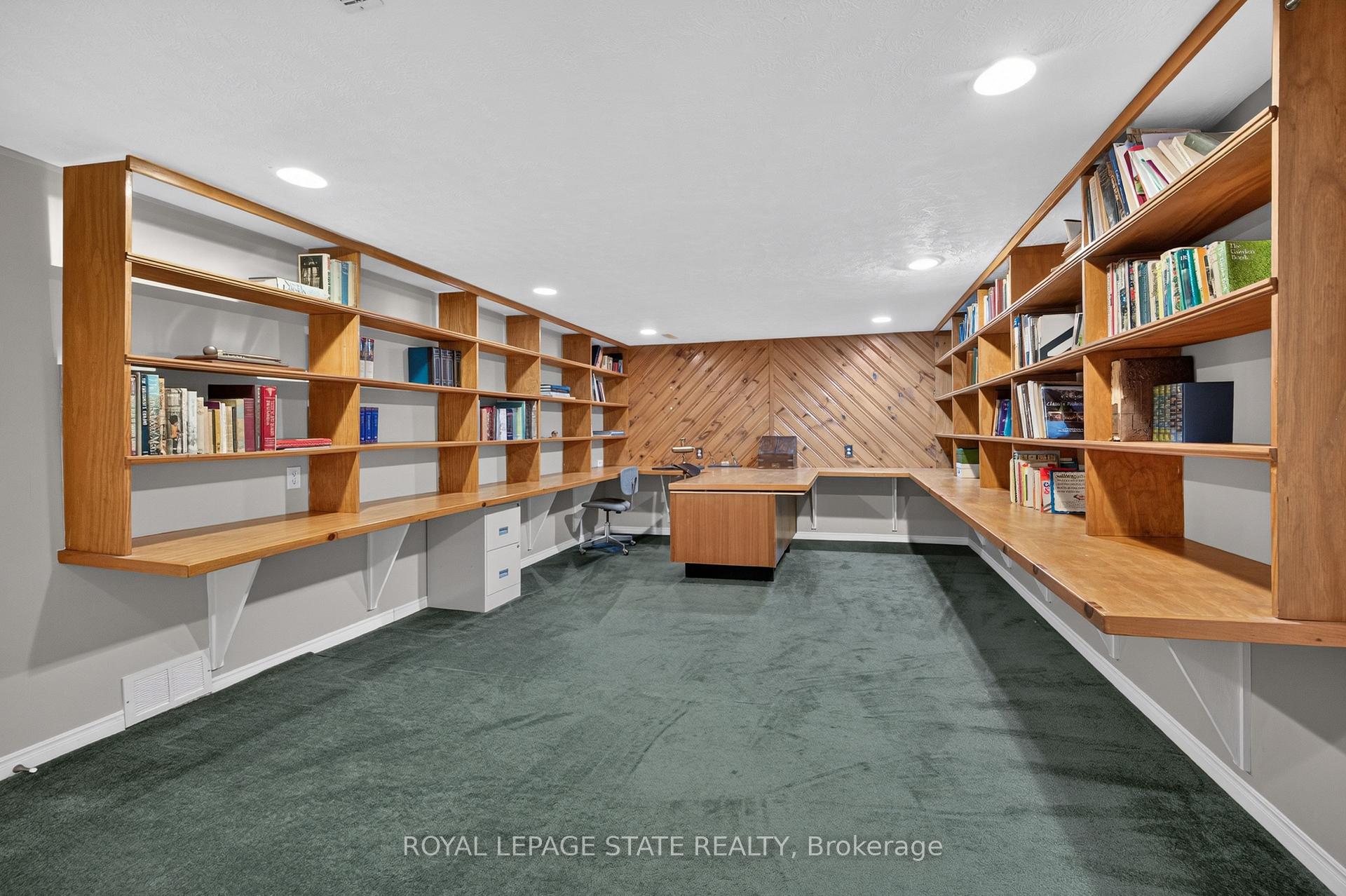 Photo 37 of Unit 11, 151 Mcniven Road, Hamilton, Ancaster — HOMEH