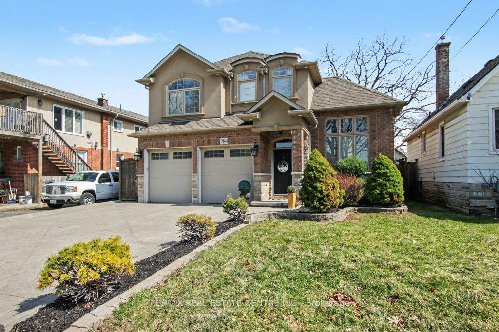Photo 4 of 284 Normanhurst Avenue, Hamilton, Normanhurst — HOMEH