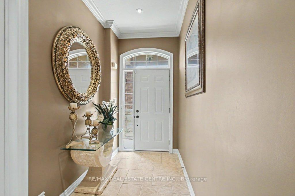 Photo 6 of 284 Normanhurst Avenue, Hamilton, Normanhurst — HOMEH