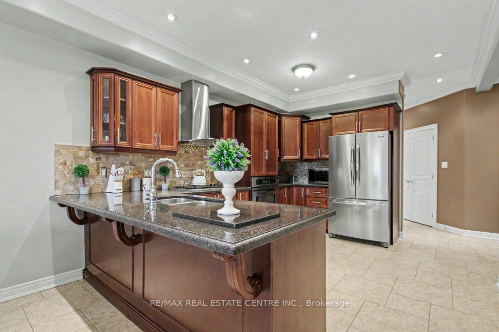 Photo 13 of 284 Normanhurst Avenue, Hamilton, Normanhurst — HOMEH