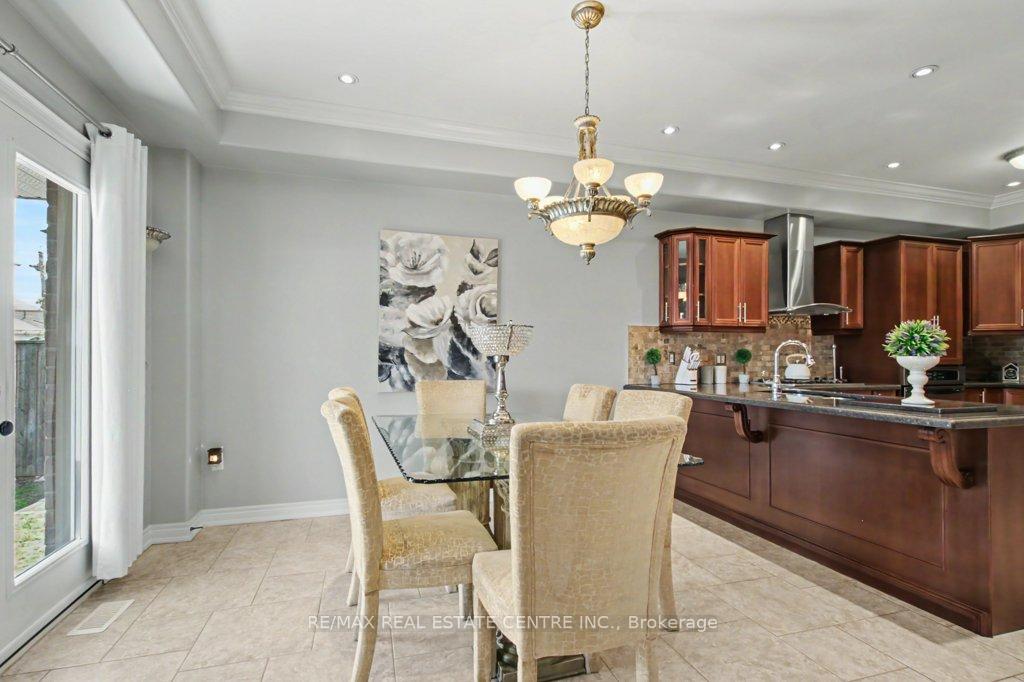 Photo 15 of 284 Normanhurst Avenue, Hamilton, Normanhurst — HOMEH