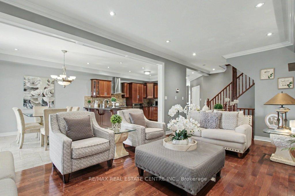 Photo 21 of 284 Normanhurst Avenue, Hamilton, Normanhurst — HOMEH