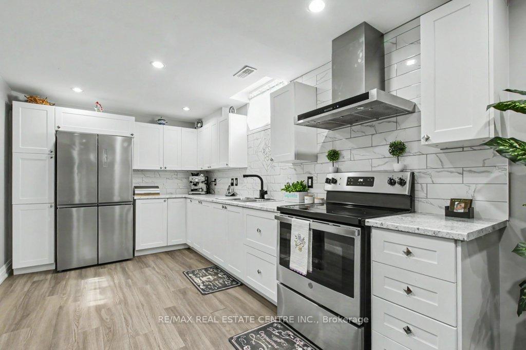 Photo 39 of 284 Normanhurst Avenue, Hamilton, Normanhurst — HOMEH