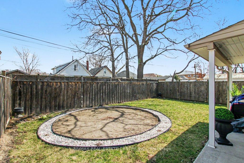 Photo 45 of 284 Normanhurst Avenue, Hamilton, Normanhurst — HOMEH