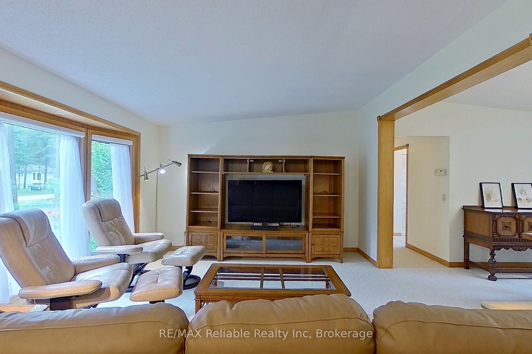 Photo 21 of 117 Tamarack Drive, Central Huron, Goderich — HOMEH