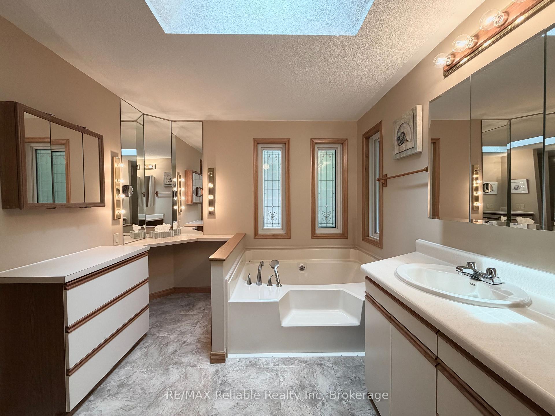 Photo 26 of 117 Tamarack Drive, Central Huron, Goderich — HOMEH