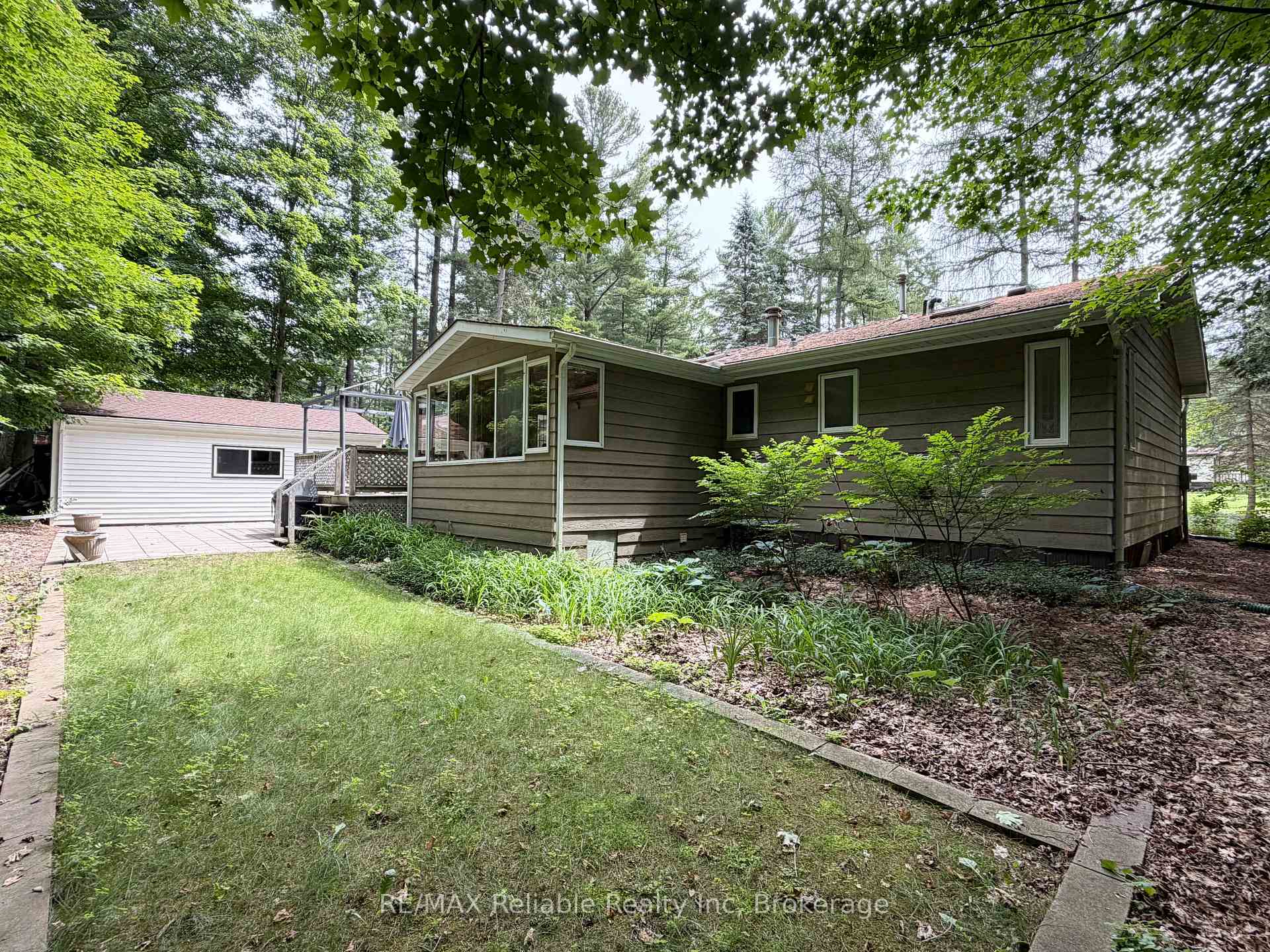 Photo 38 of 117 Tamarack Drive, Central Huron, Goderich — HOMEH