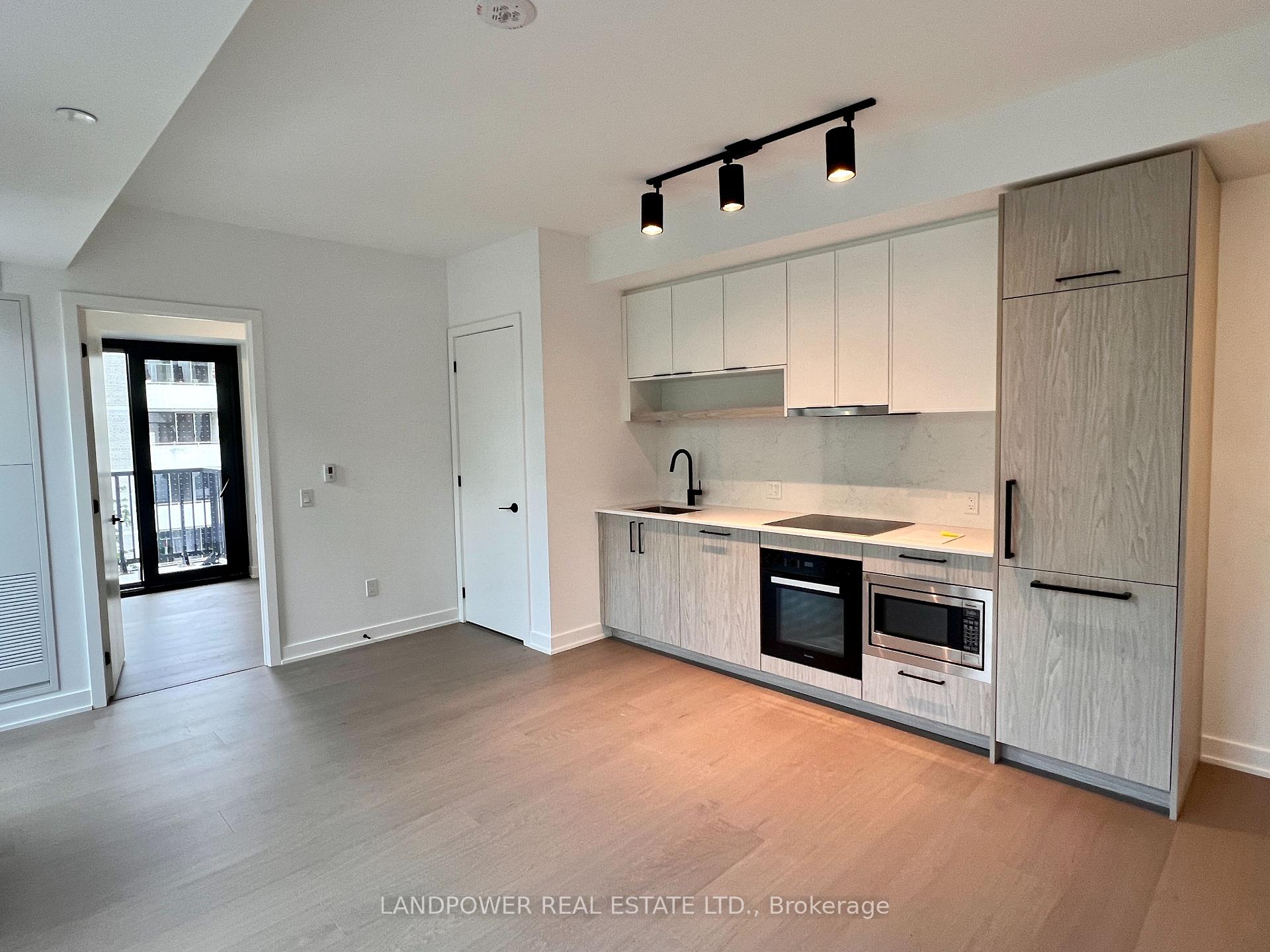 Photo 5 of Unit 509, 91 Montclair Avenue, Toronto, Forest Hill South — HOMEH