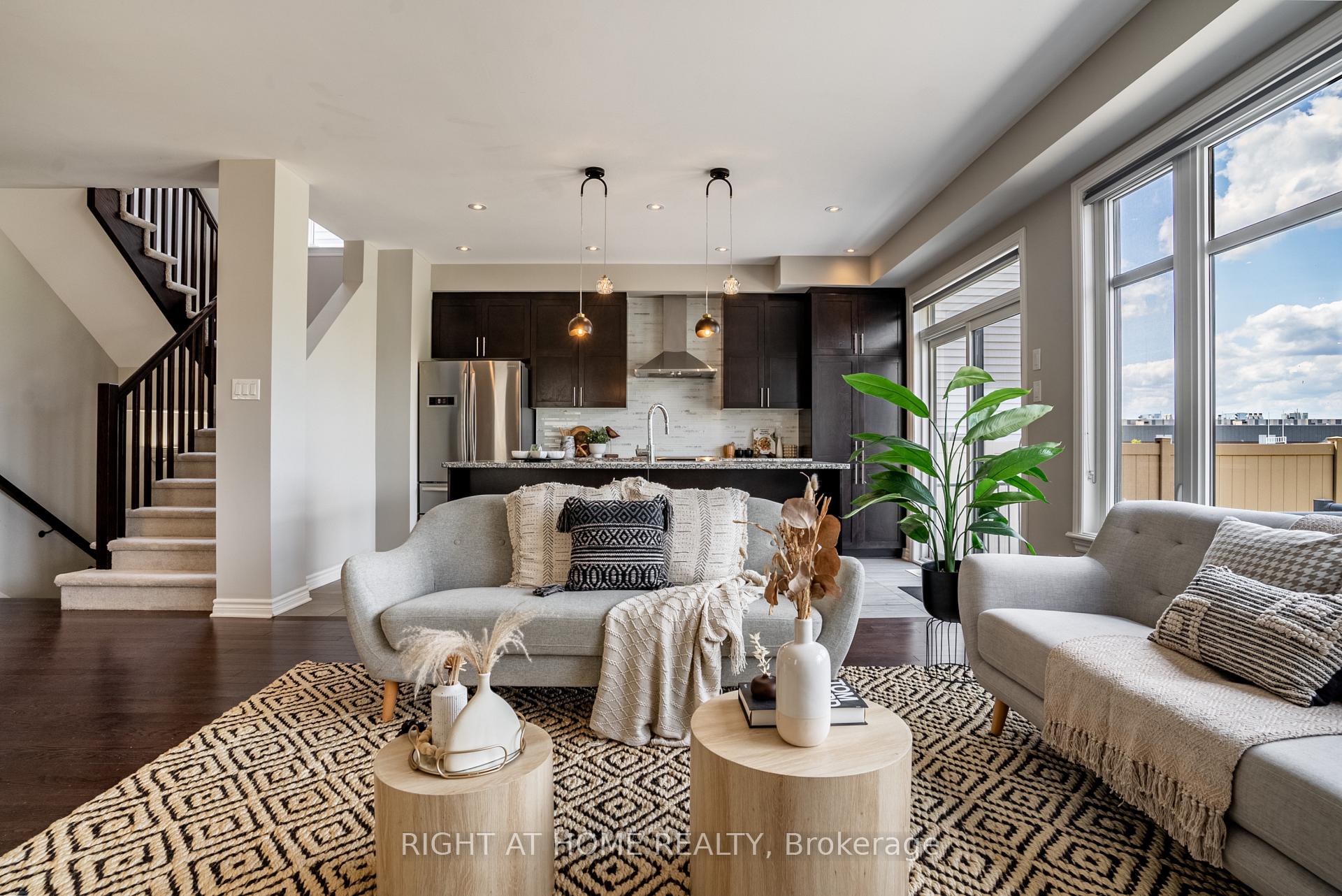Photo 9 of 151 Cambie Road, Ottawa, Riverside South/Gloucester Glen — HOMEH