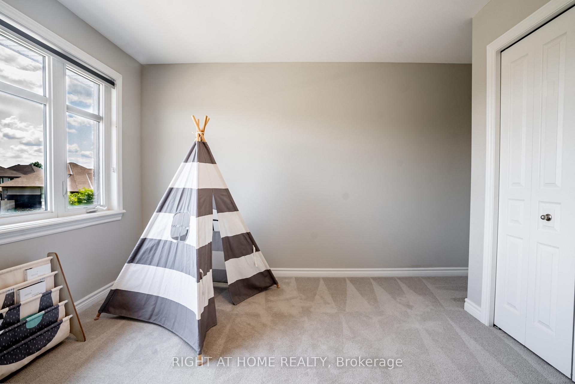 Photo 25 of 151 Cambie Road, Ottawa, Riverside South/Gloucester Glen — HOMEH