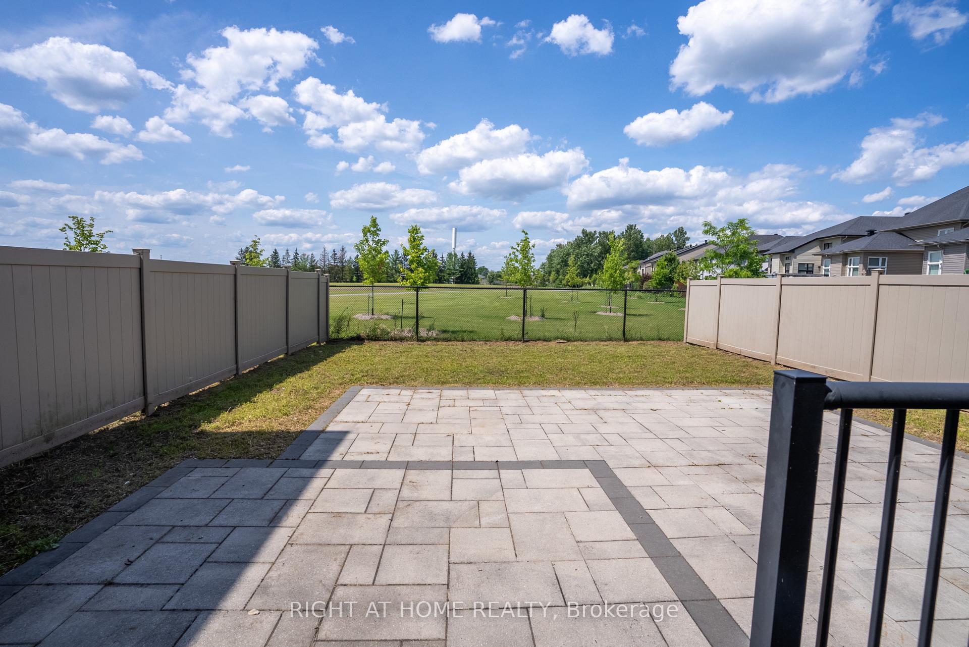 Photo 35 of 151 Cambie Road, Ottawa, Riverside South/Gloucester Glen — HOMEH