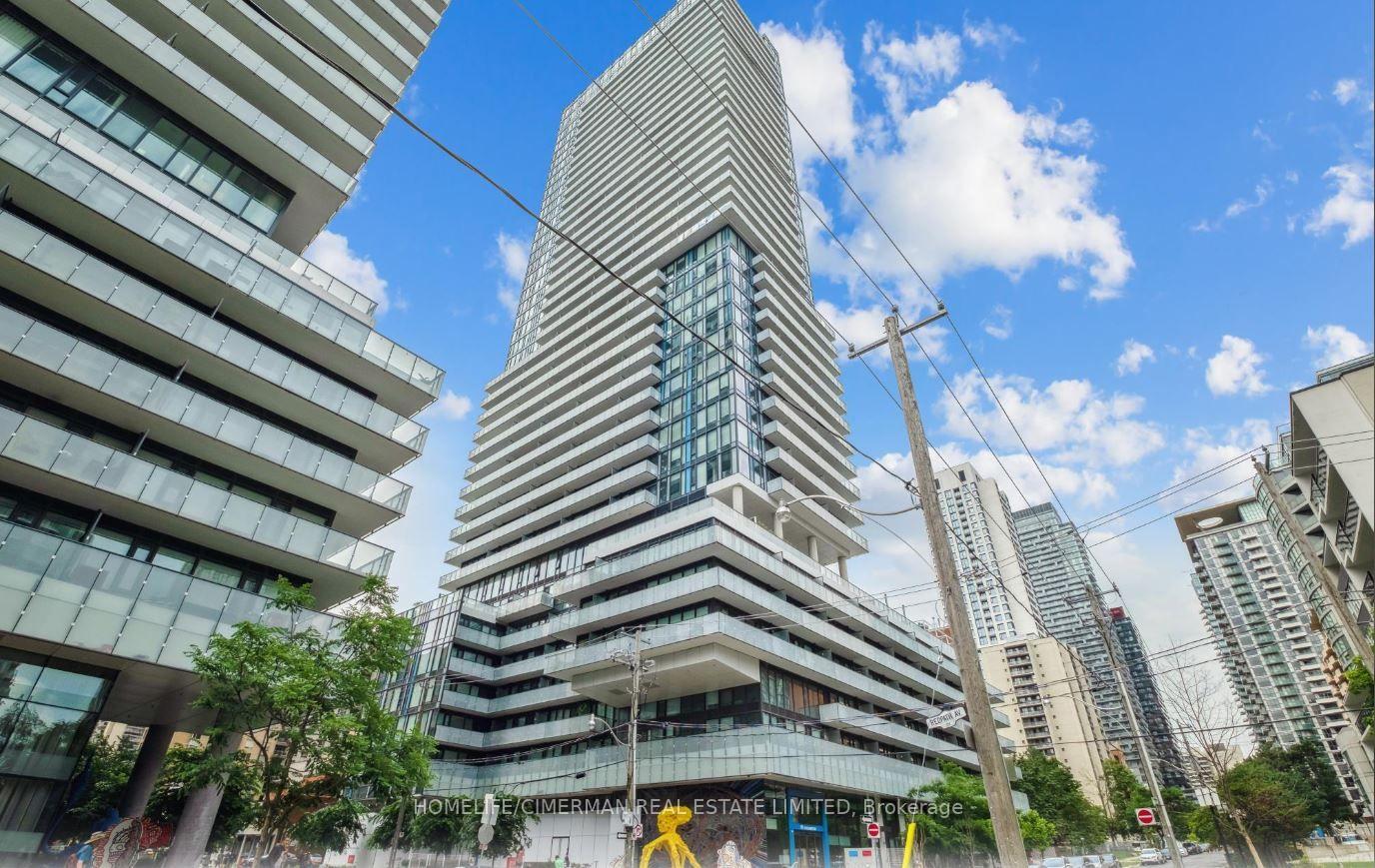 Photo 4 of Unit 3608, 161 Roehampton Avenue, Toronto, Mount Pleasant West — HOMEH
