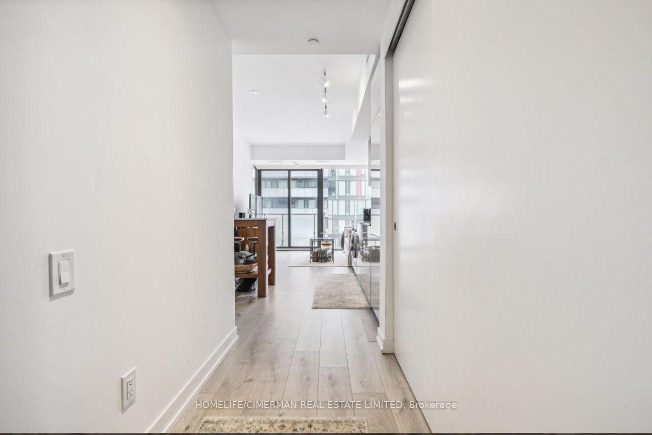 Photo 6 of Unit 3608, 161 Roehampton Avenue, Toronto, Mount Pleasant West — HOMEH
