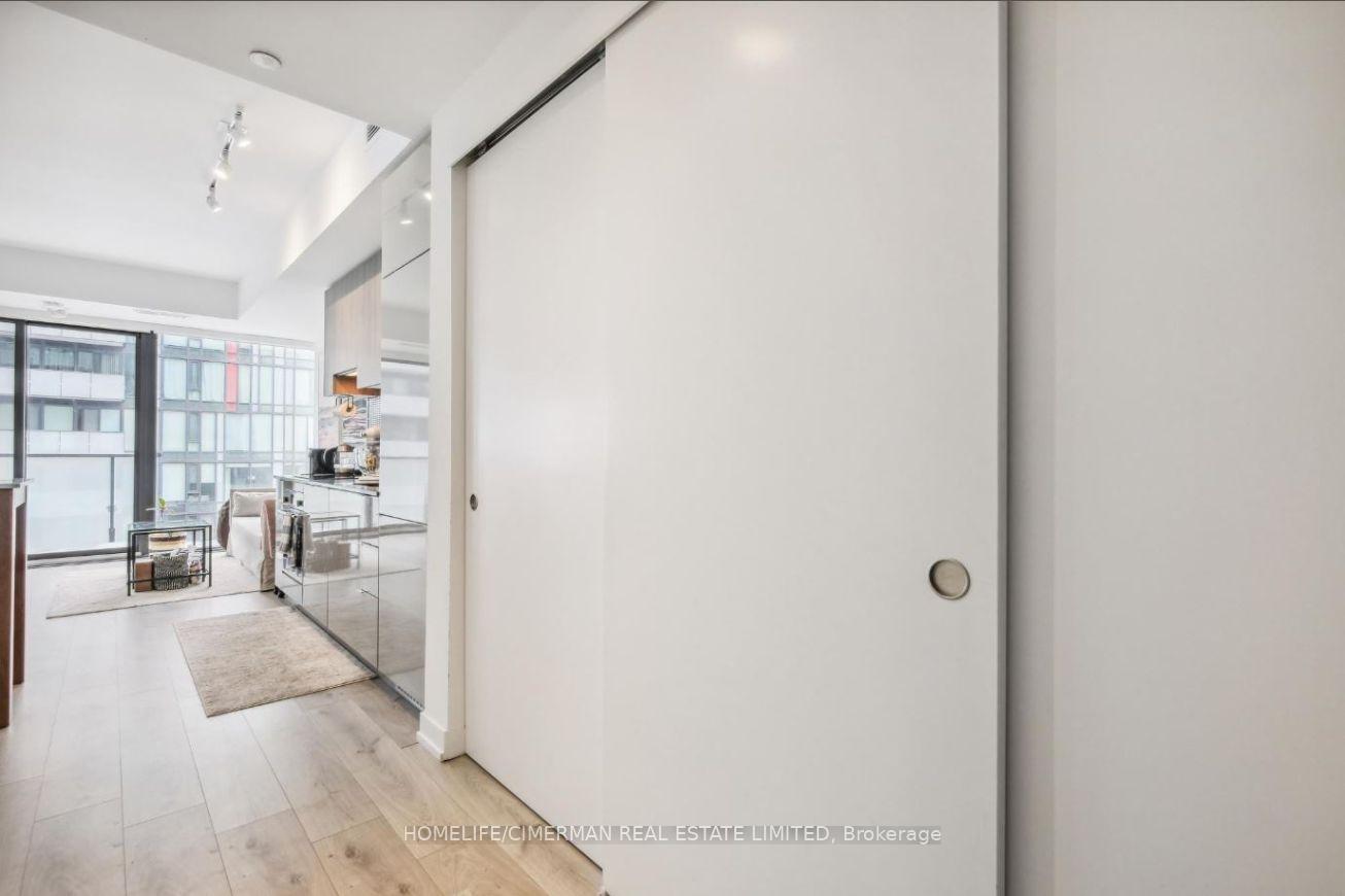 Photo 9 of Unit 3608, 161 Roehampton Avenue, Toronto, Mount Pleasant West — HOMEH