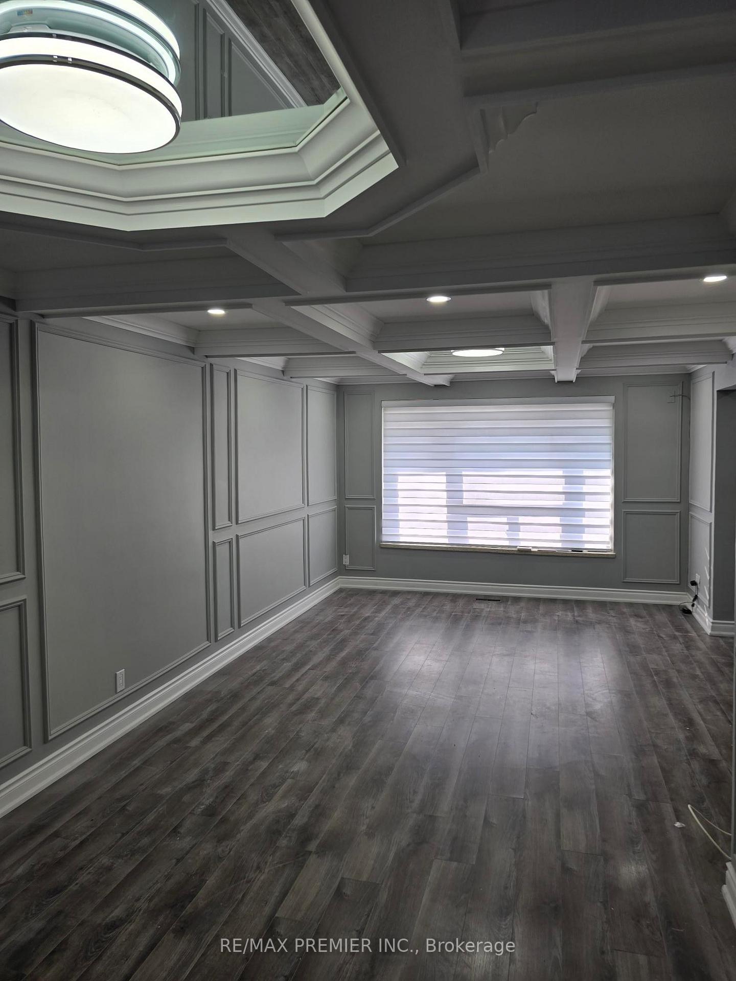 Photo 4 of Unit Main, 21 Elnathan Crescent, North York, Humber Summit — HOMEH